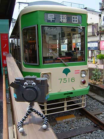 ちんちん電車とむにょ〜ん